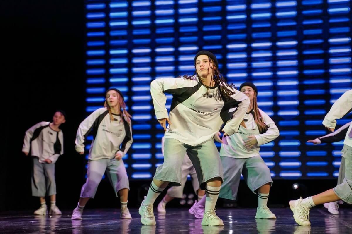 Коллектив Drive Crew «Big Bang» 29 ноября 2025 DanceUp-Studio на чемпионате танец хип хоп