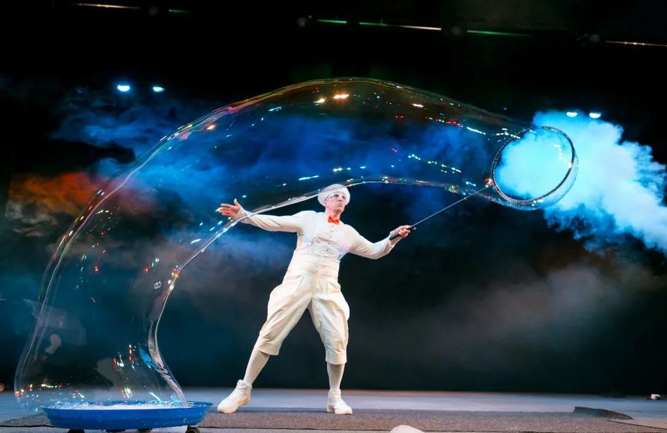 купить Гигантские мыльные пузыри запуск Гигантских мыльных пузырей