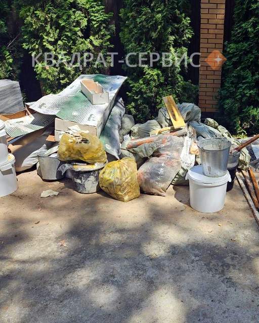 Бытовые отходы с дачного участка Бытовые отходы с дачного участка в Старой Купавне