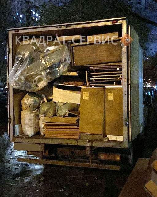 Вывоз старых шкафов и диванов Вывоз старых шкафов и диванов на Газели