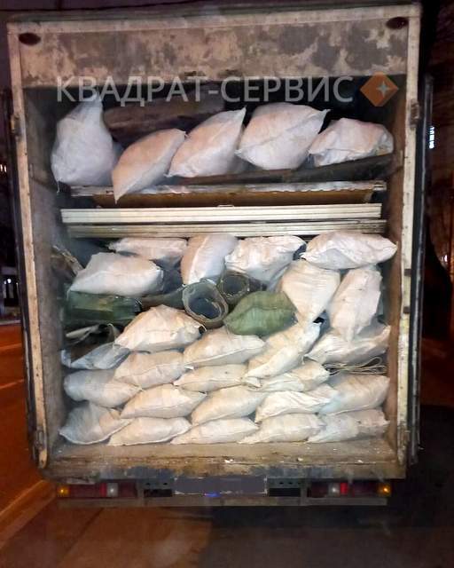 Вывоз мешков с мусором Вывоз мешков с мусором машиной типа Газель