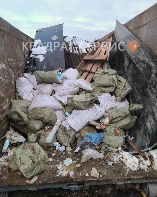 Строительный мусор в контейнере Строительный мусор контейнером 20 м3 в Нахабино