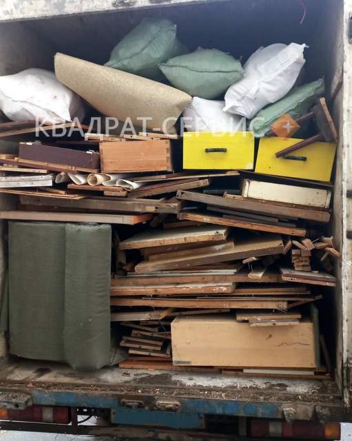 Вывоз старой мебели Вывоз старой мебели Газелью в Реутове