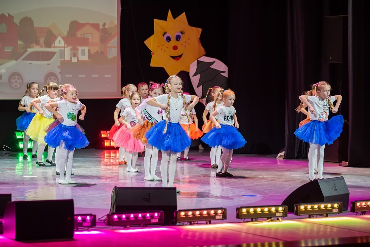 DanceUp-Studio детский танец руководитель  Татьяна Ковалева