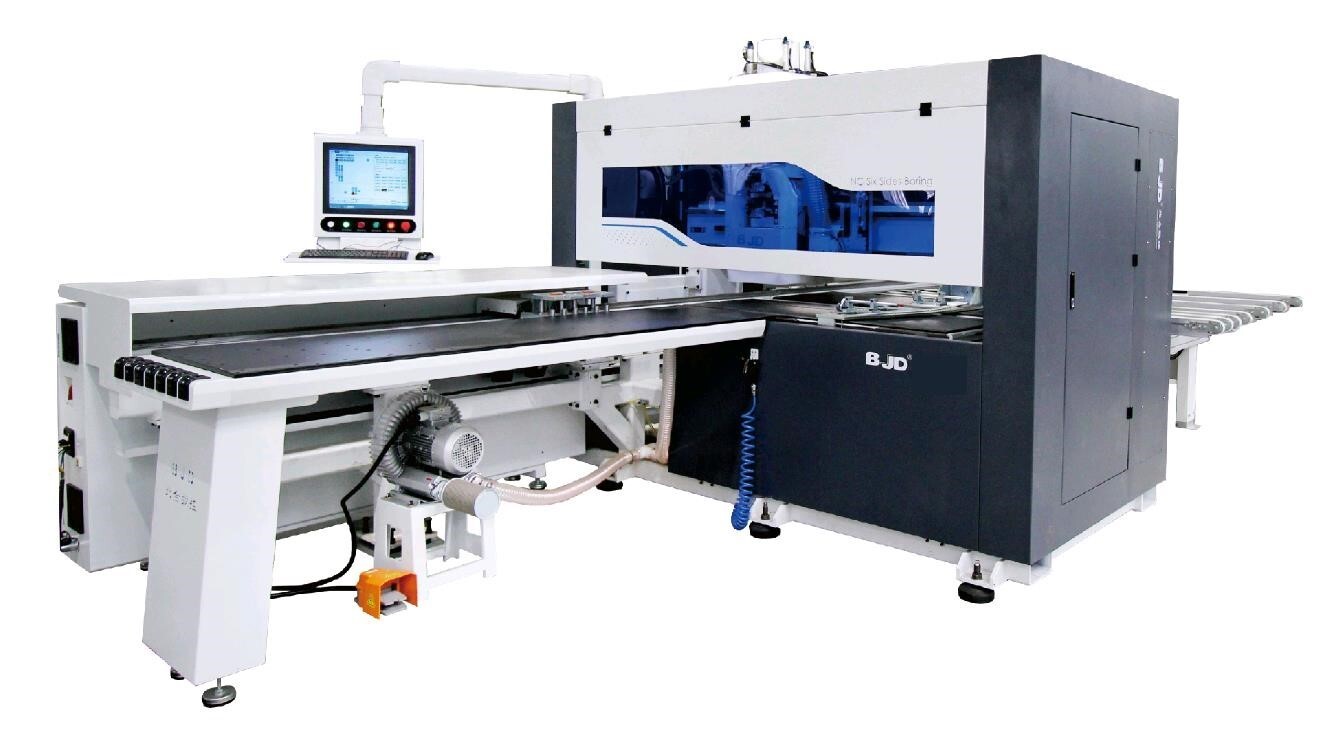 Сверлильно-присадочный станок с ЧПУ BJD LP-810