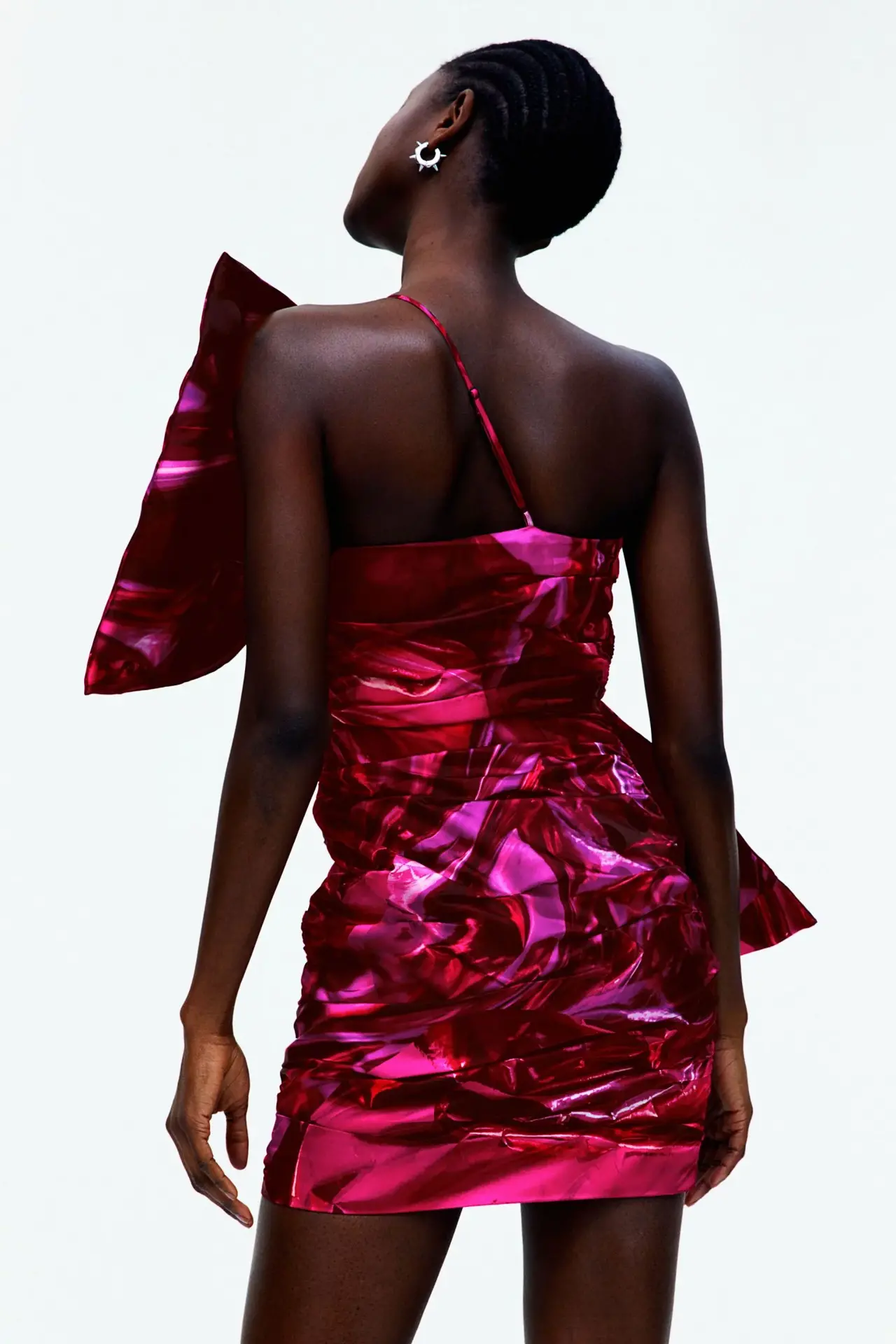 Прокат аренда коктейльных платьев - Tiara Dress!