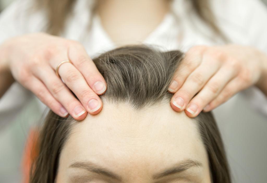 лечение волос - массаж головы