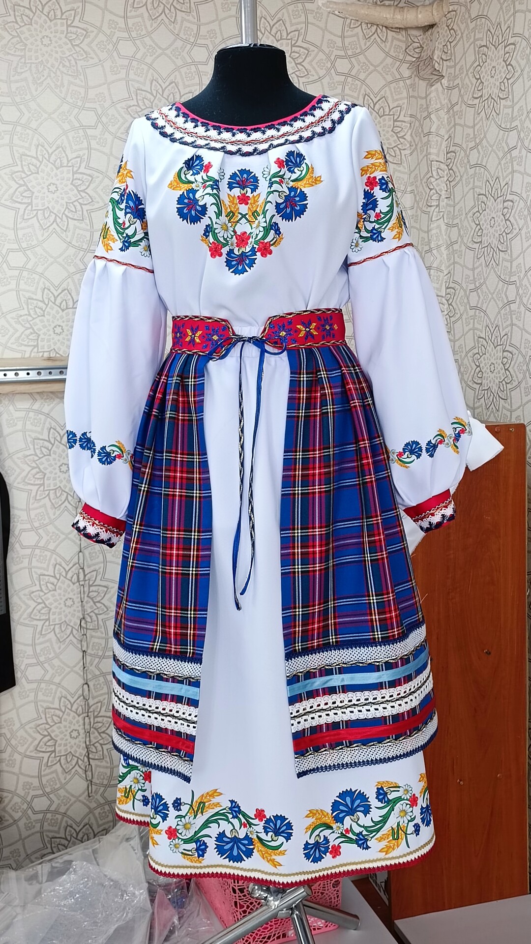 Белорусский костюм   №63, Авалонплюс