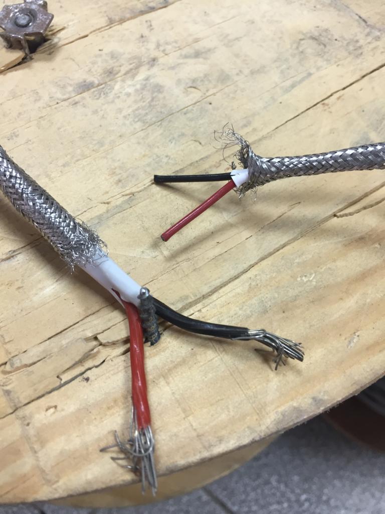 Удлинительный провод возбудителя Exciter Extension Wire 1 pair twisted 12 AWG, FEP Alum-mylar shield&drain, FEP, Overall braid SS304