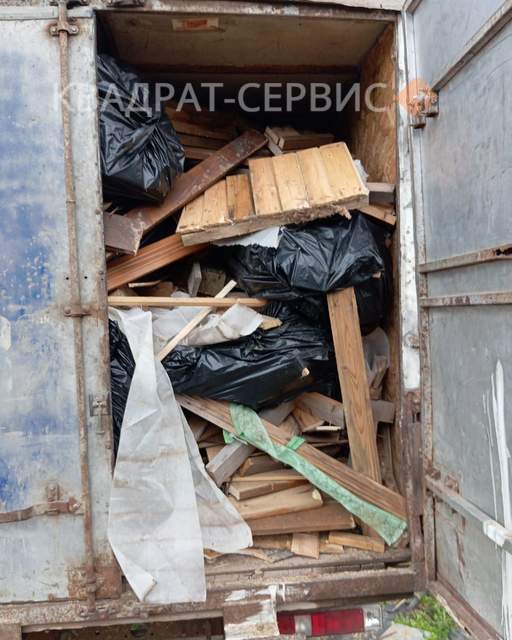 Вывоз старой мебели Газелью из Звенигорода