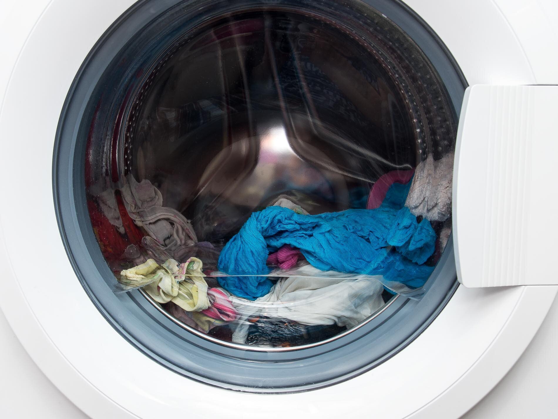 Причины почему не отжимает стиральная машина