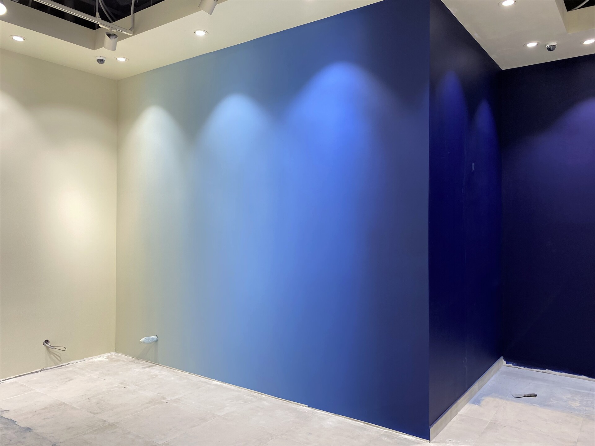 градиент на стене