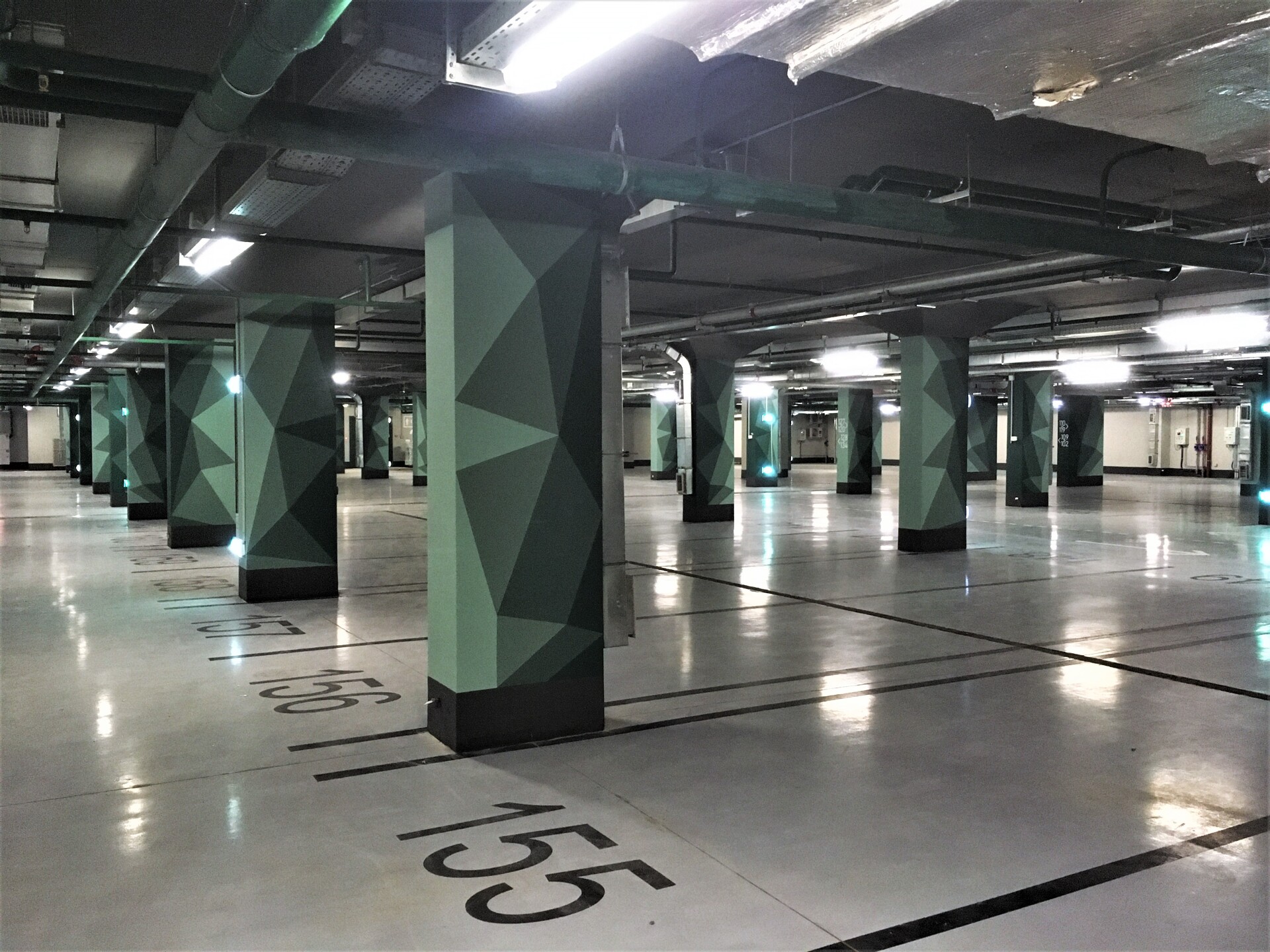 роспись стен паркинга