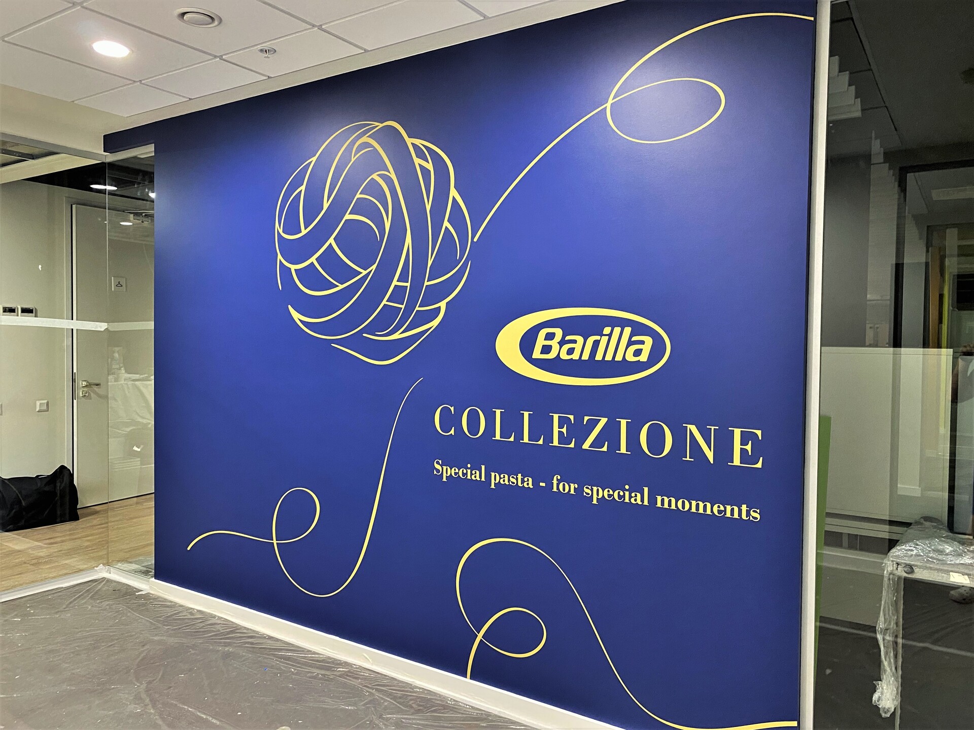 роспись стен офиса