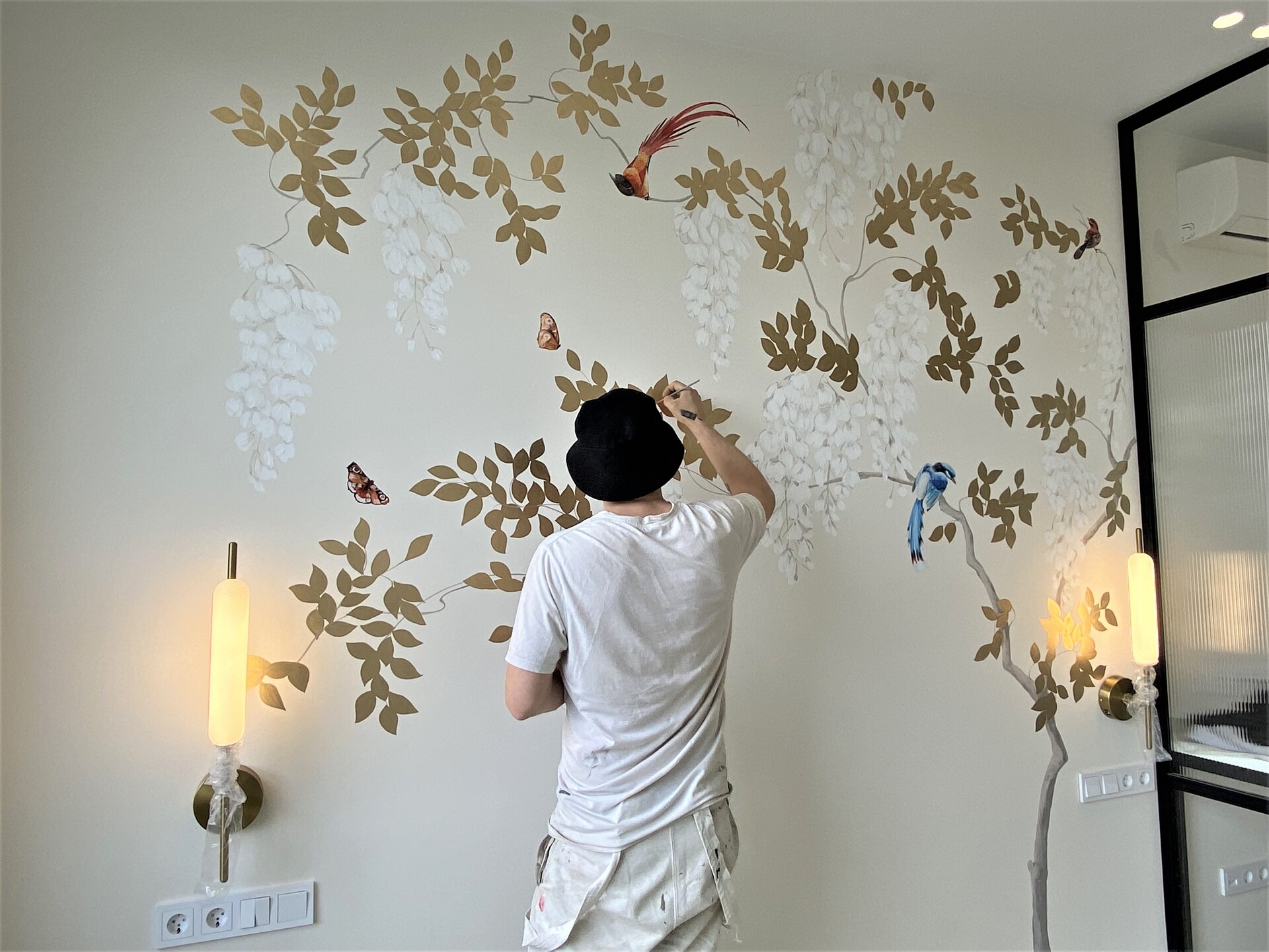 роспись стен в спальне