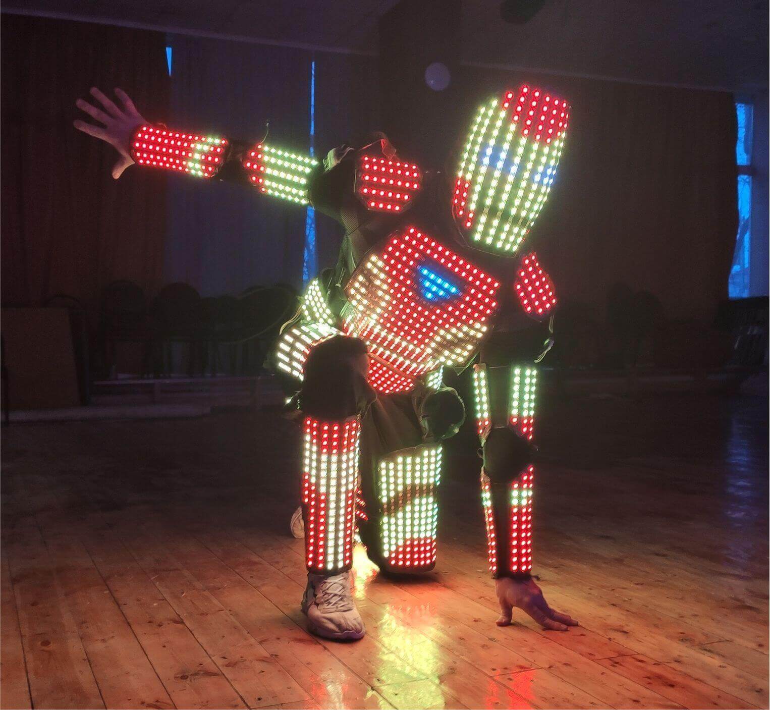 Световое шоу "Пиксельмены". Аврора, световое, неоновое и лазерное шоу, Новосибирск