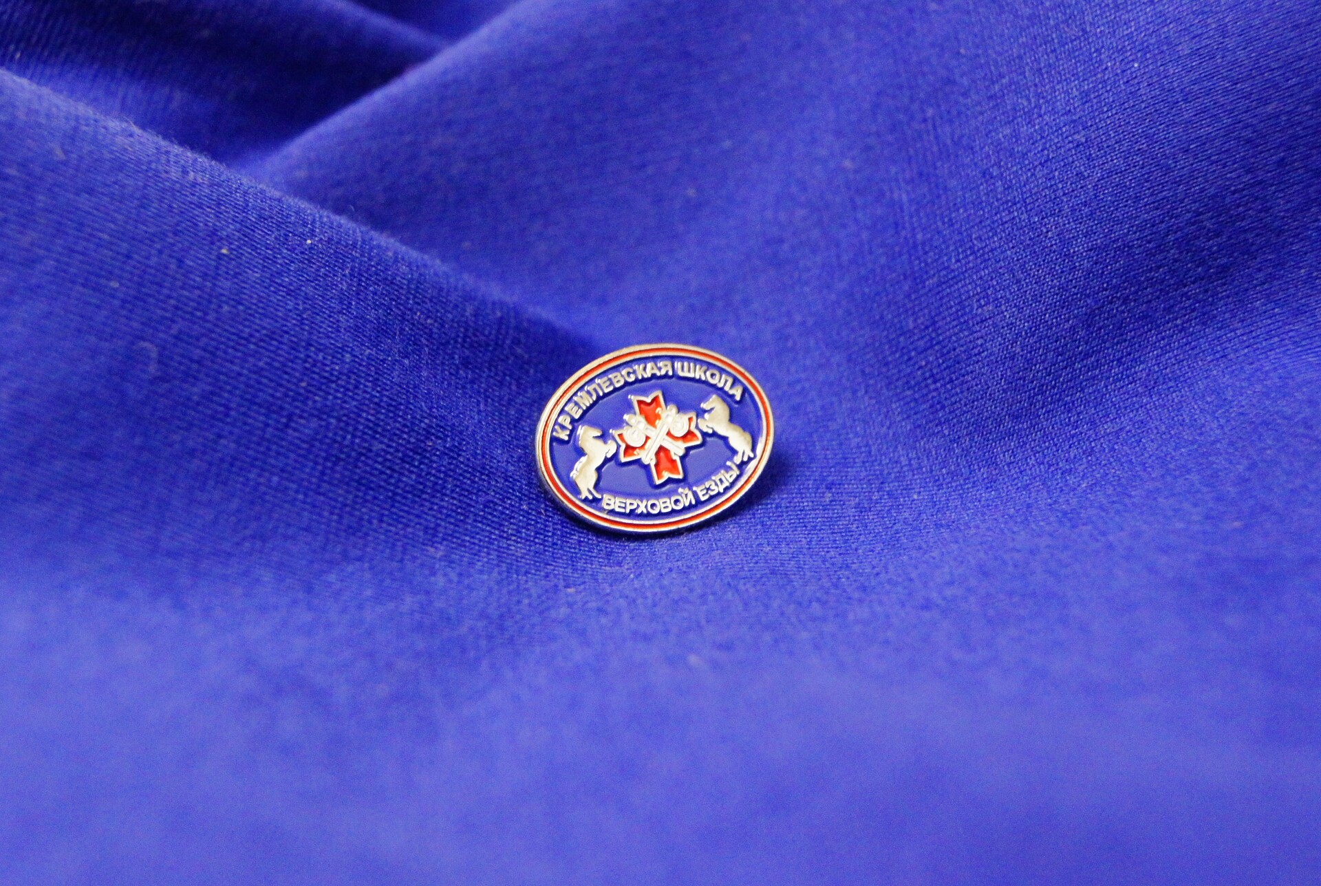 Фрачные значки. Стильные и красивые