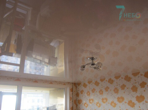 Фото белый глянцевый потолок в детскую комнату